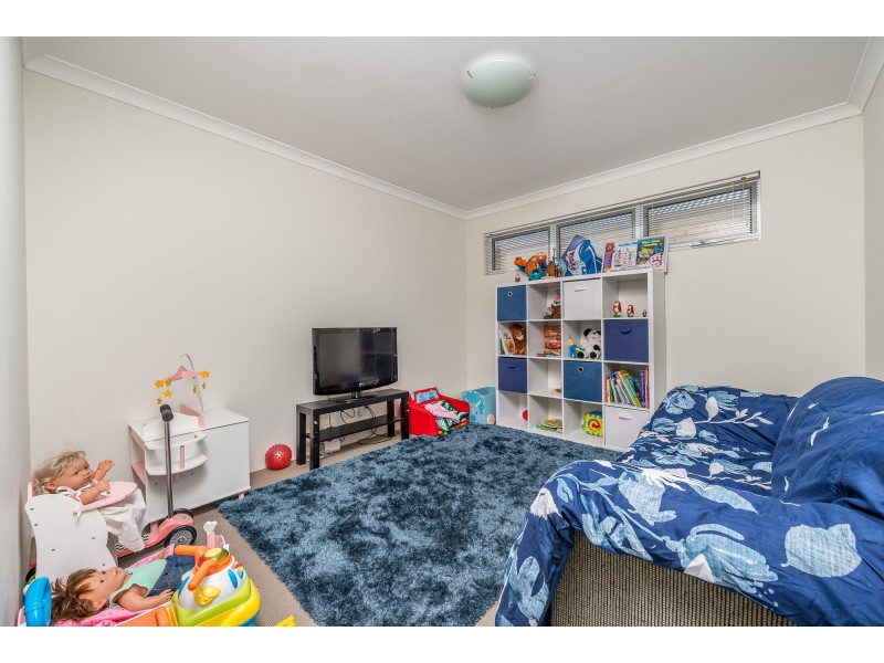 16 Sugarbush Way, Yanchep WA 6035