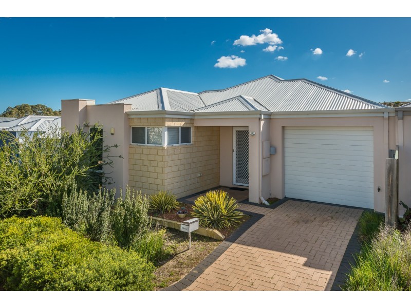 16 Sugarbush Way, Yanchep WA 6035