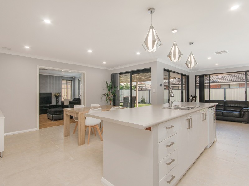 14 Centennial Avenue, Bertram WA 6167