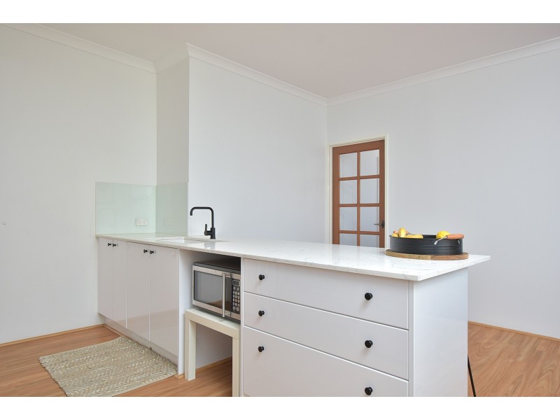 29 Shiraz Boulevard, Pearsall WA 6065