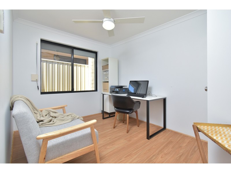 29 Shiraz Boulevard, Pearsall WA 6065