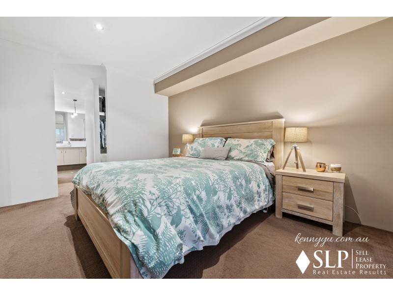 38 Hollins Bend, Madeley WA 6065