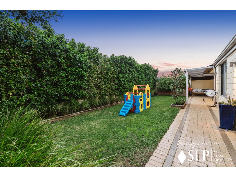 38 Hollins Bend, Madeley WA 6065