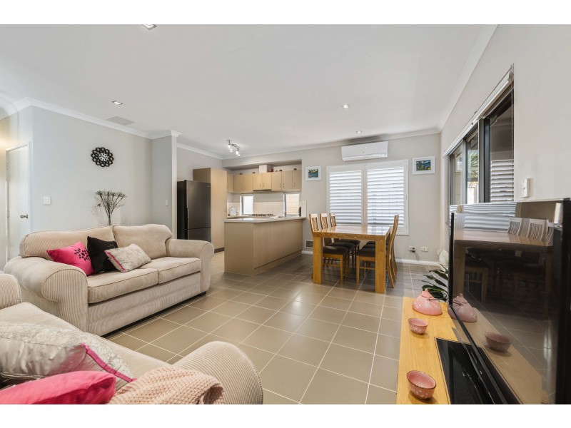 23 Verteramo Way, Hocking WA 6065