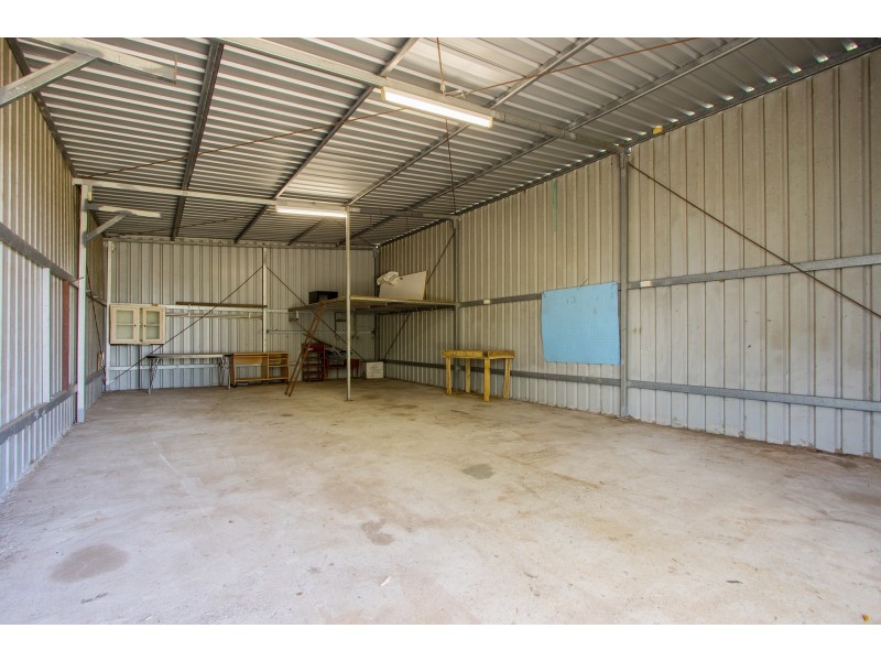 12 McKenzie Street, Muchea WA 6501