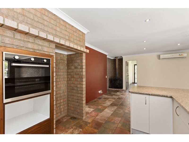 12 McKenzie Street, Muchea WA 6501