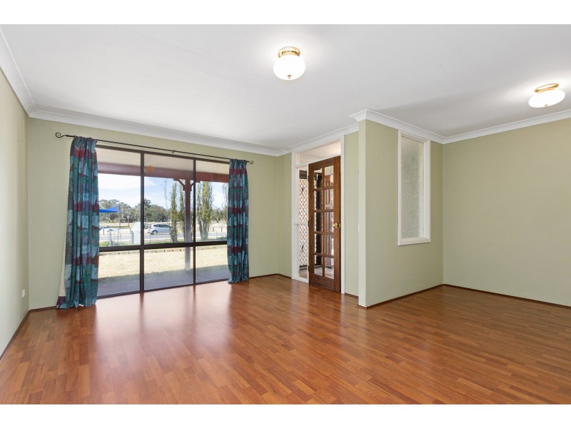 12 McKenzie Street, Muchea WA 6501