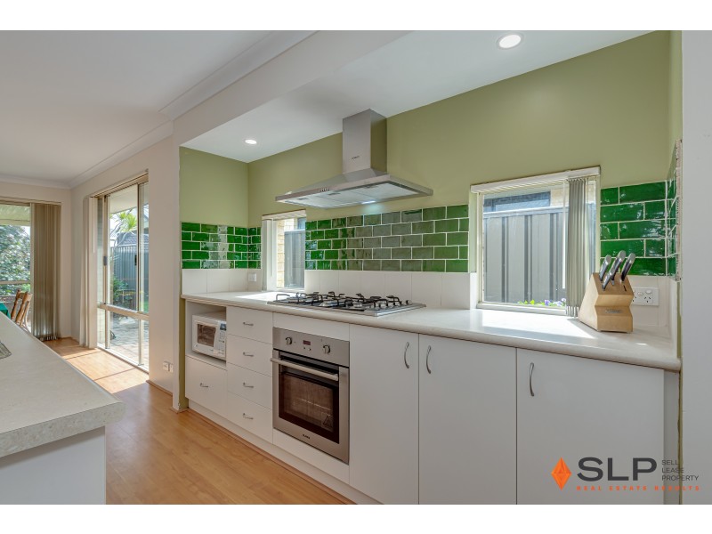 15 Jingana Road, Banksia Grove WA 6031