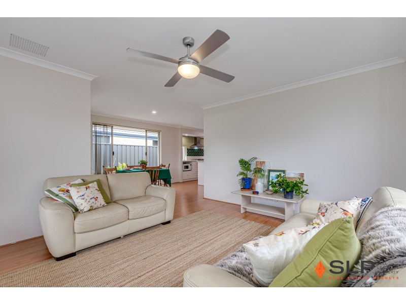 15 Jingana Road, Banksia Grove WA 6031