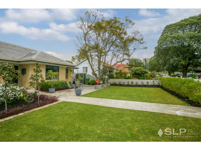 7 Chadwick Street, Hilton WA 6163