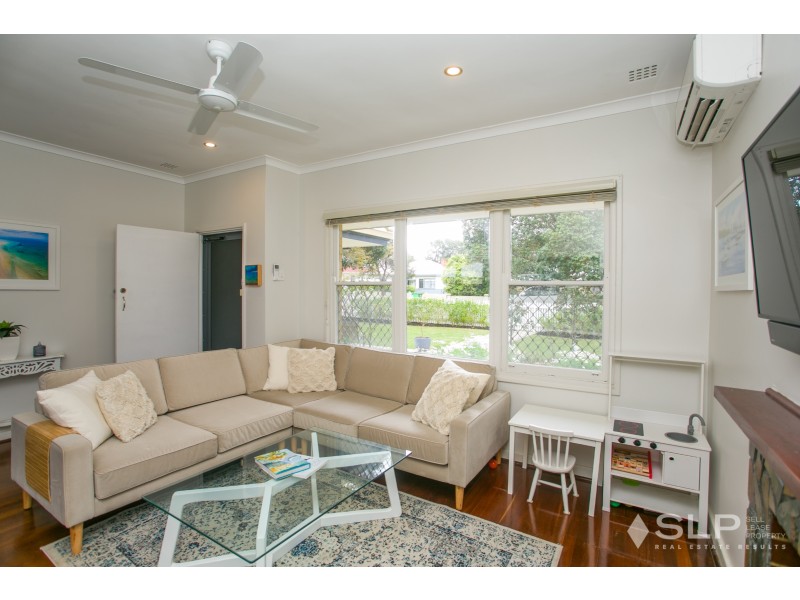 7 Chadwick Street, Hilton WA 6163