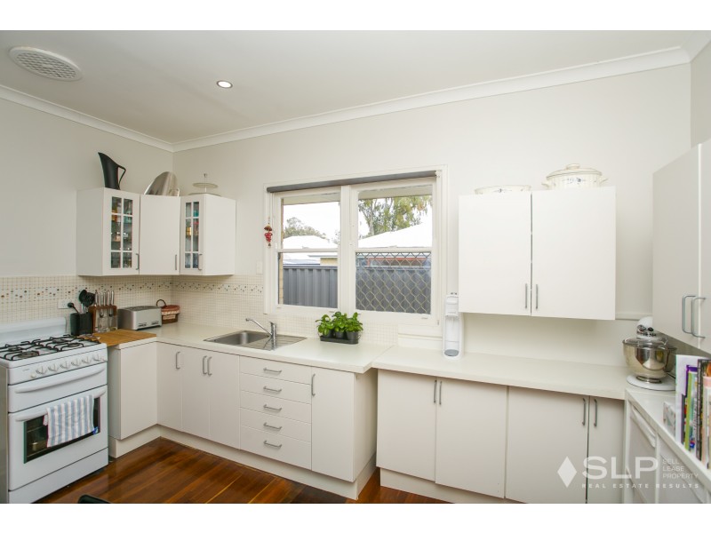 7 Chadwick Street, Hilton WA 6163