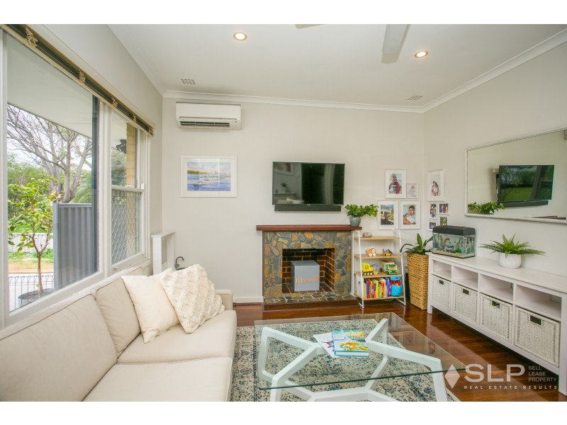 7 Chadwick Street, Hilton WA 6163