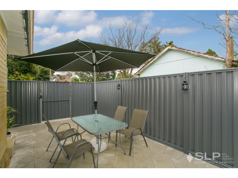 7 Chadwick Street, Hilton WA 6163