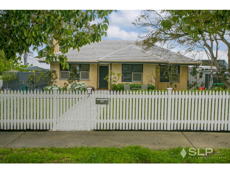 7 Chadwick Street, Hilton WA 6163