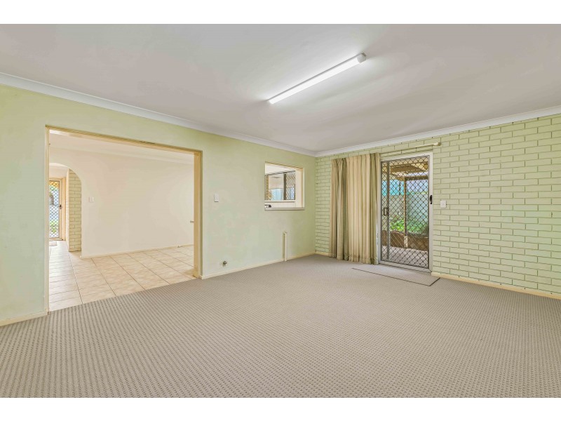 4 Topeka Place, Wanneroo WA 6065