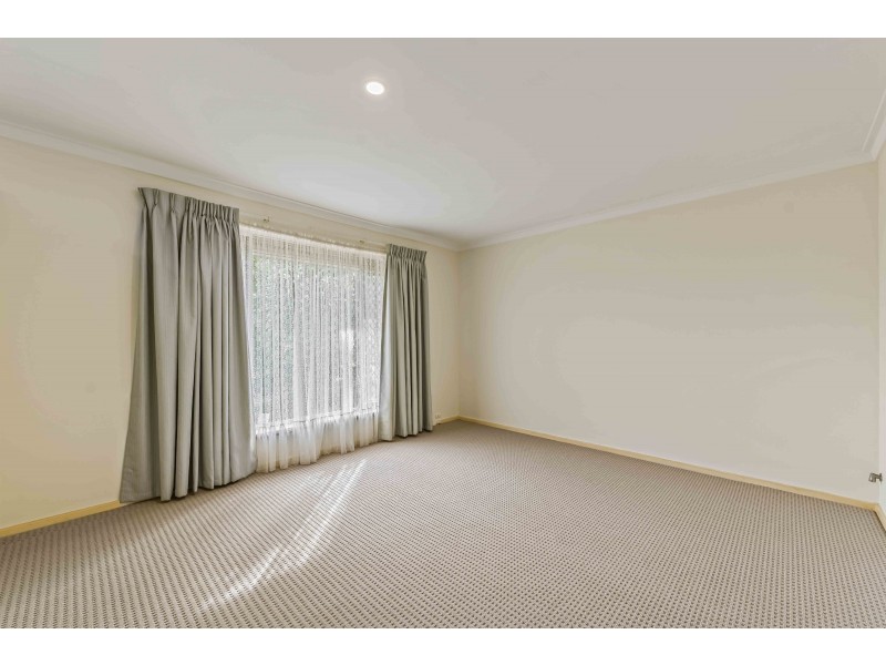 4 Topeka Place, Wanneroo WA 6065