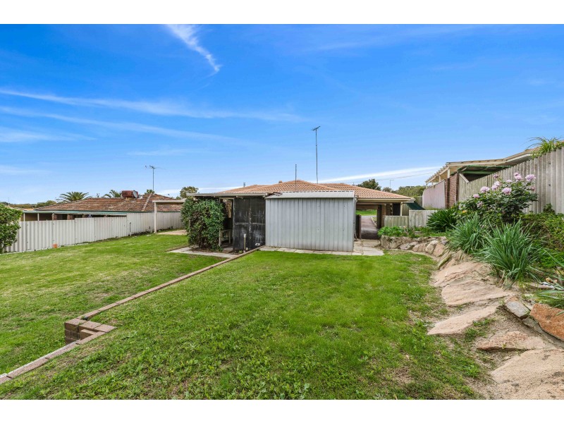 4 Topeka Place, Wanneroo WA 6065