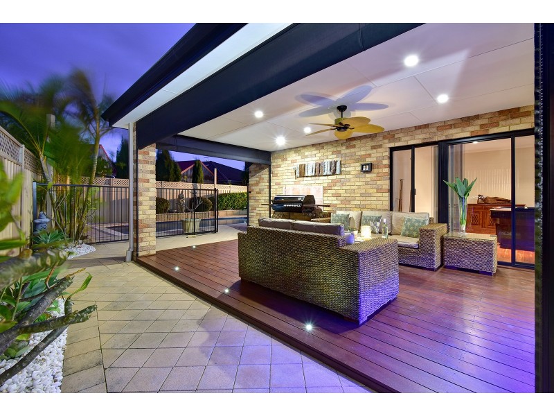 19 Minjah Circuit, Carramar WA 6031