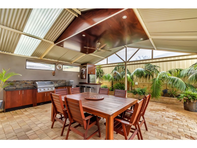 12 Newbridge Green, Butler WA 6036