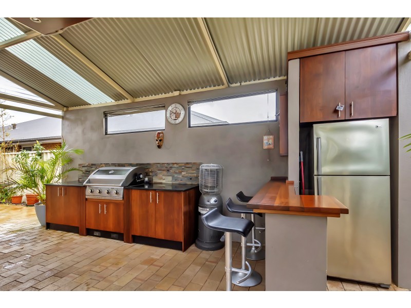 12 Newbridge Green, Butler WA 6036