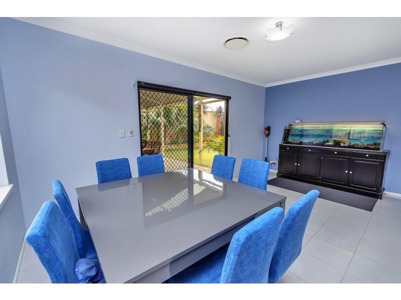 12 Newbridge Green, Butler WA 6036