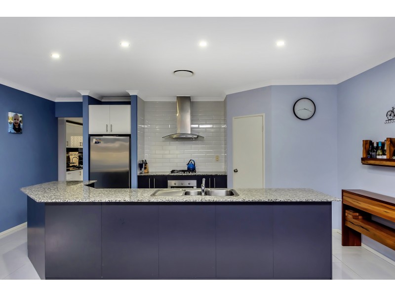 12 Newbridge Green, Butler WA 6036