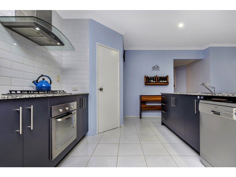 12 Newbridge Green, Butler WA 6036