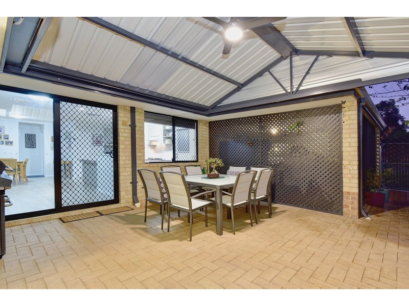 51 Celadon Loop, Banksia Grove WA 6031