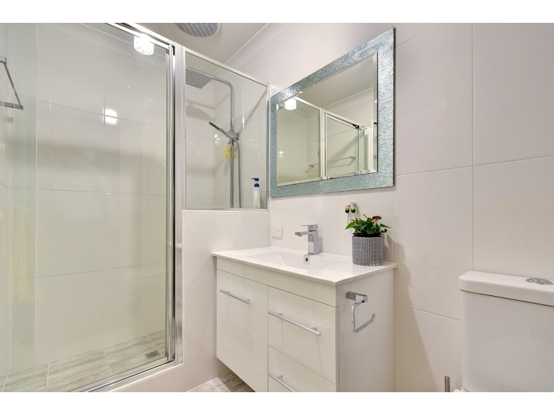 51 Celadon Loop, Banksia Grove WA 6031