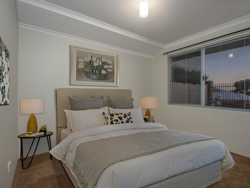 30 Nambi Parkway, Banksia Grove WA 6031