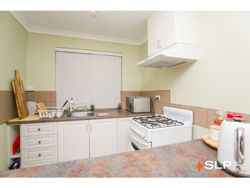 36/35 Winnacott Street, Willagee WA 6156