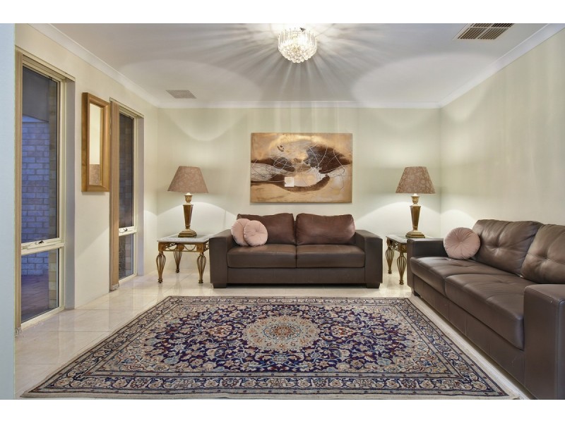 21 Millendon Street, Carramar WA 6031