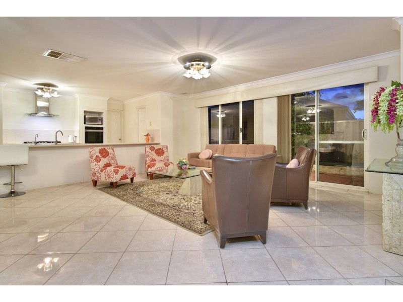 21 Millendon Street, Carramar WA 6031