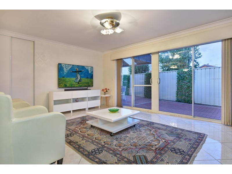 21 Millendon Street, Carramar WA 6031