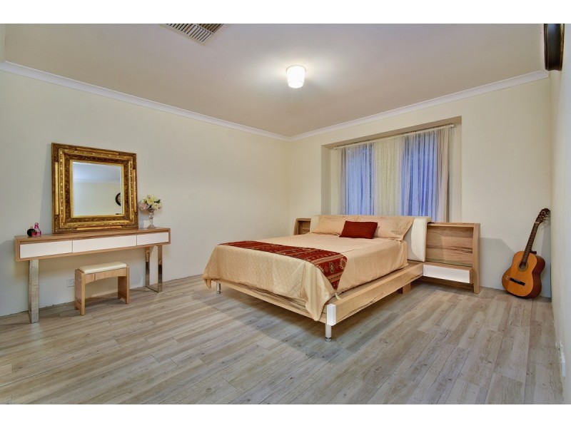 21 Millendon Street, Carramar WA 6031