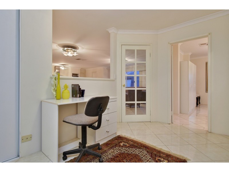 21 Millendon Street, Carramar WA 6031