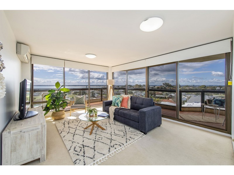 22/6A Valley Road, Halls Head WA 6210