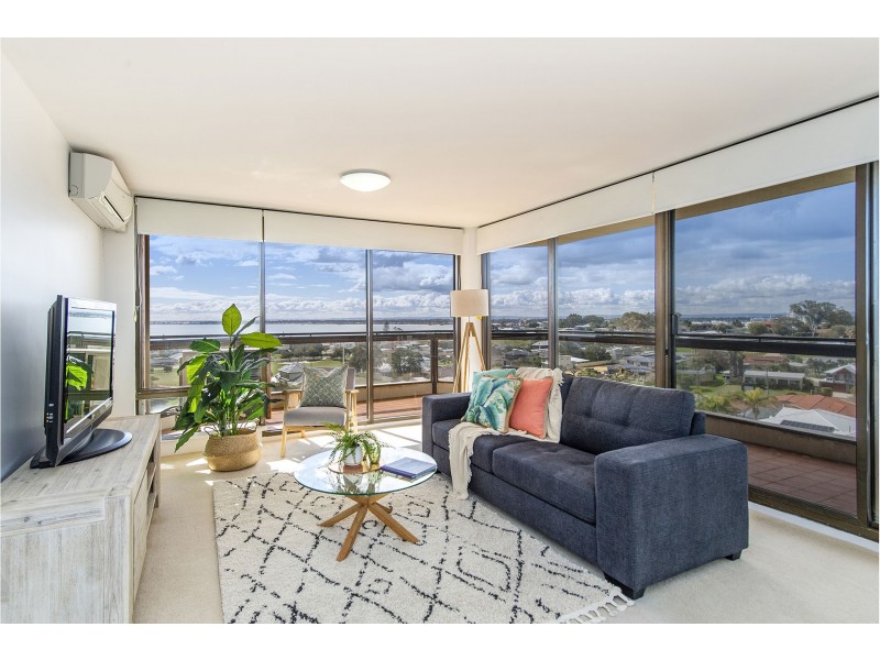 22/6A Valley Road, Halls Head WA 6210