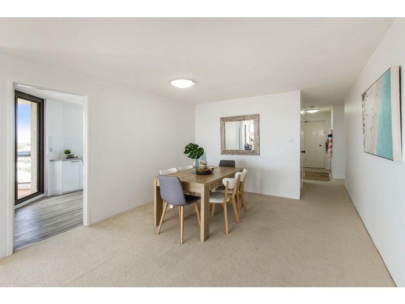 22/6A Valley Road, Halls Head WA 6210