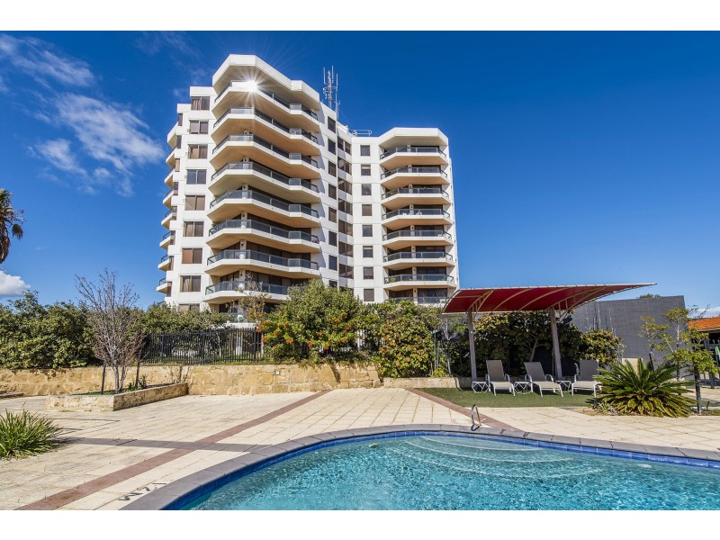 22/6A Valley Road, Halls Head WA 6210
