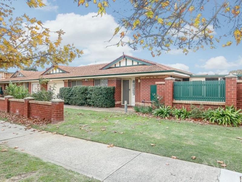 2/4 Mills Street, Bentley WA 6102