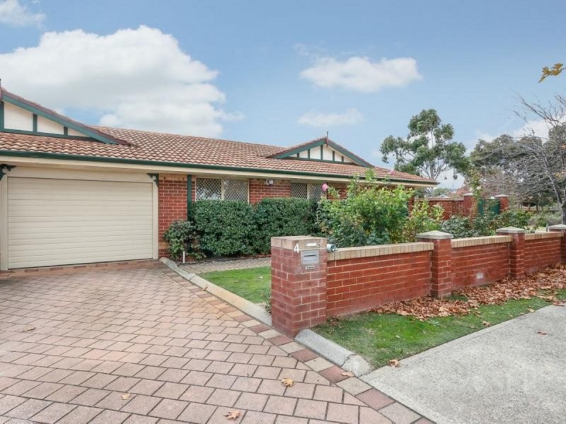 2/4 Mills Street, Bentley WA 6102