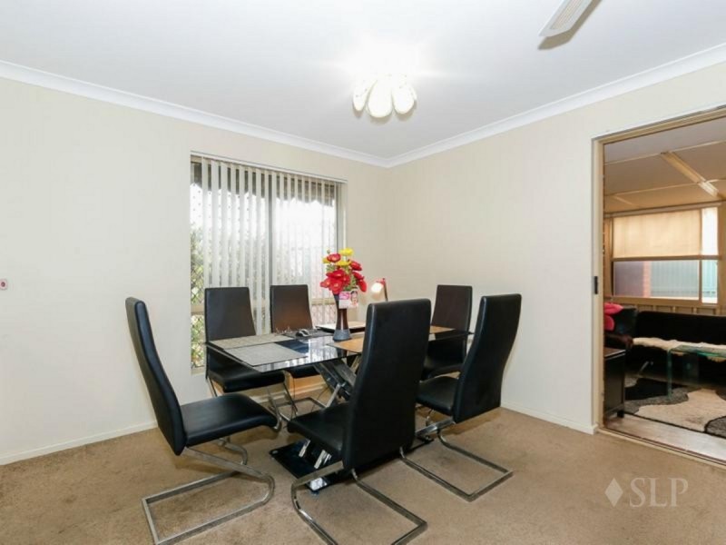 2/4 Mills Street, Bentley WA 6102