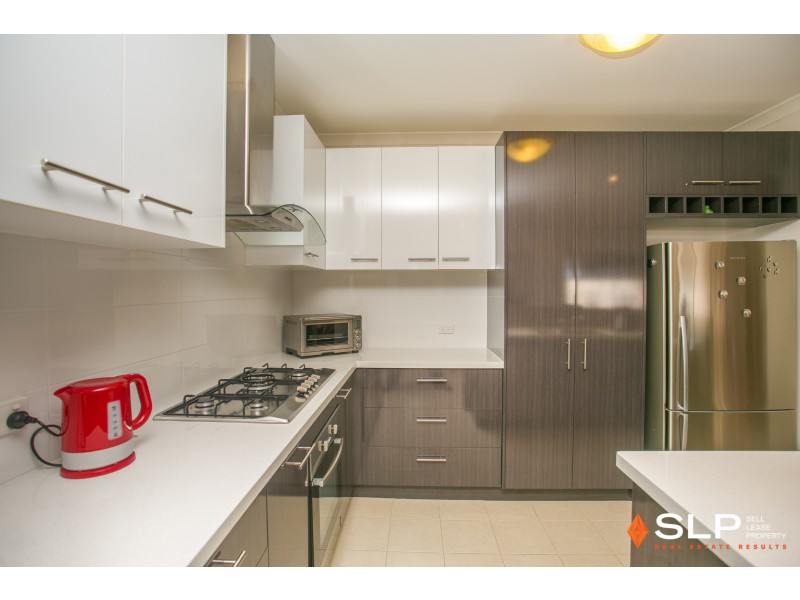 11 Fullston Way, Beaconsfield WA 6162