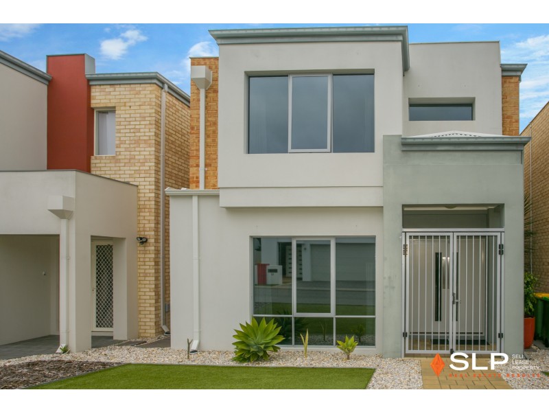 11 Fullston Way, Beaconsfield WA 6162