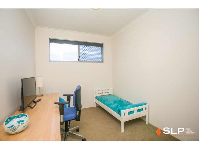 11 Fullston Way, Beaconsfield WA 6162