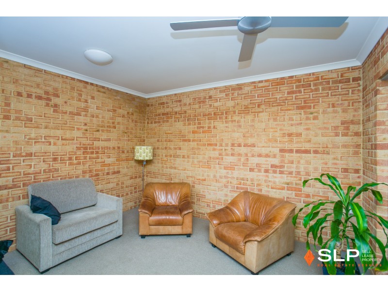 11 Fullston Way, Beaconsfield WA 6162