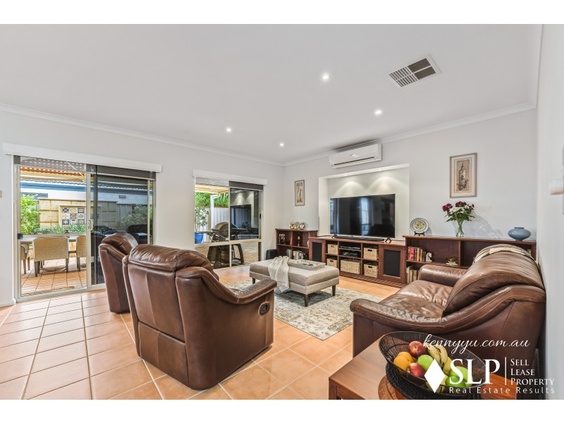 15 Zeus Avenue, Madeley WA 6065