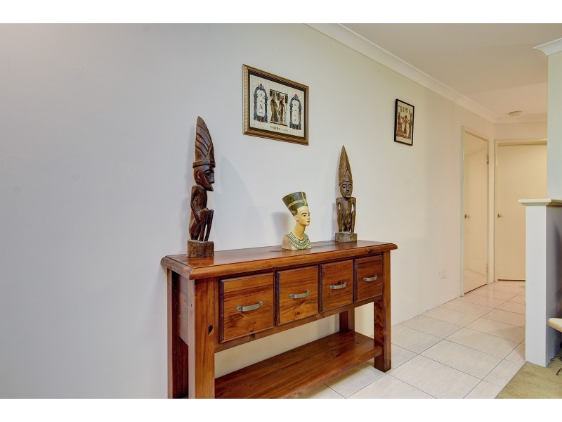27 Allanbi Circle, Carramar WA 6031